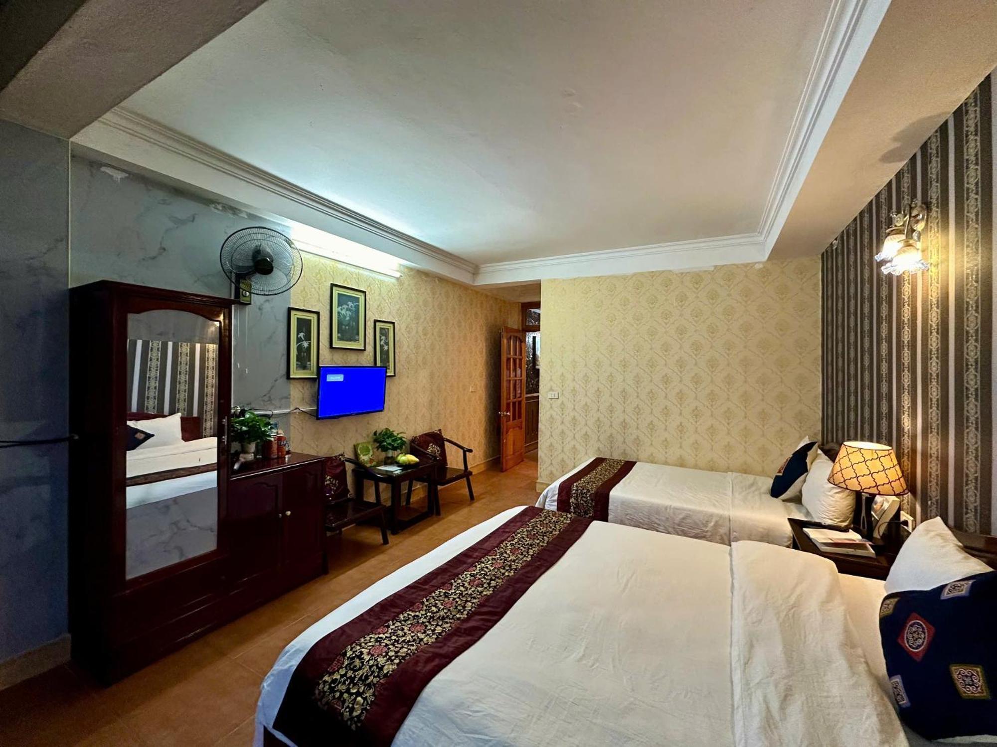 Ha Giang Hotel Sapa Exterior photo